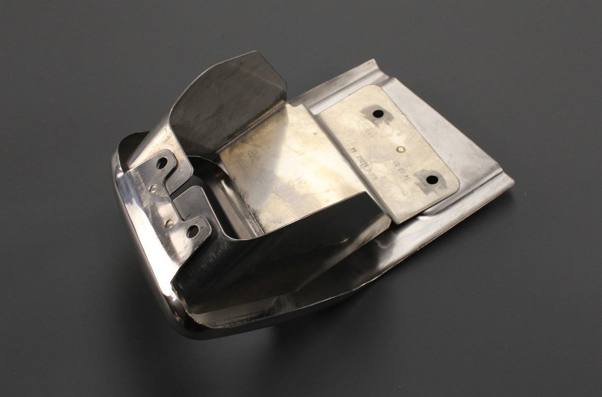 Range Rover Evoque 2012-2018 2.0L exhaust finishing trim (left) LR027872