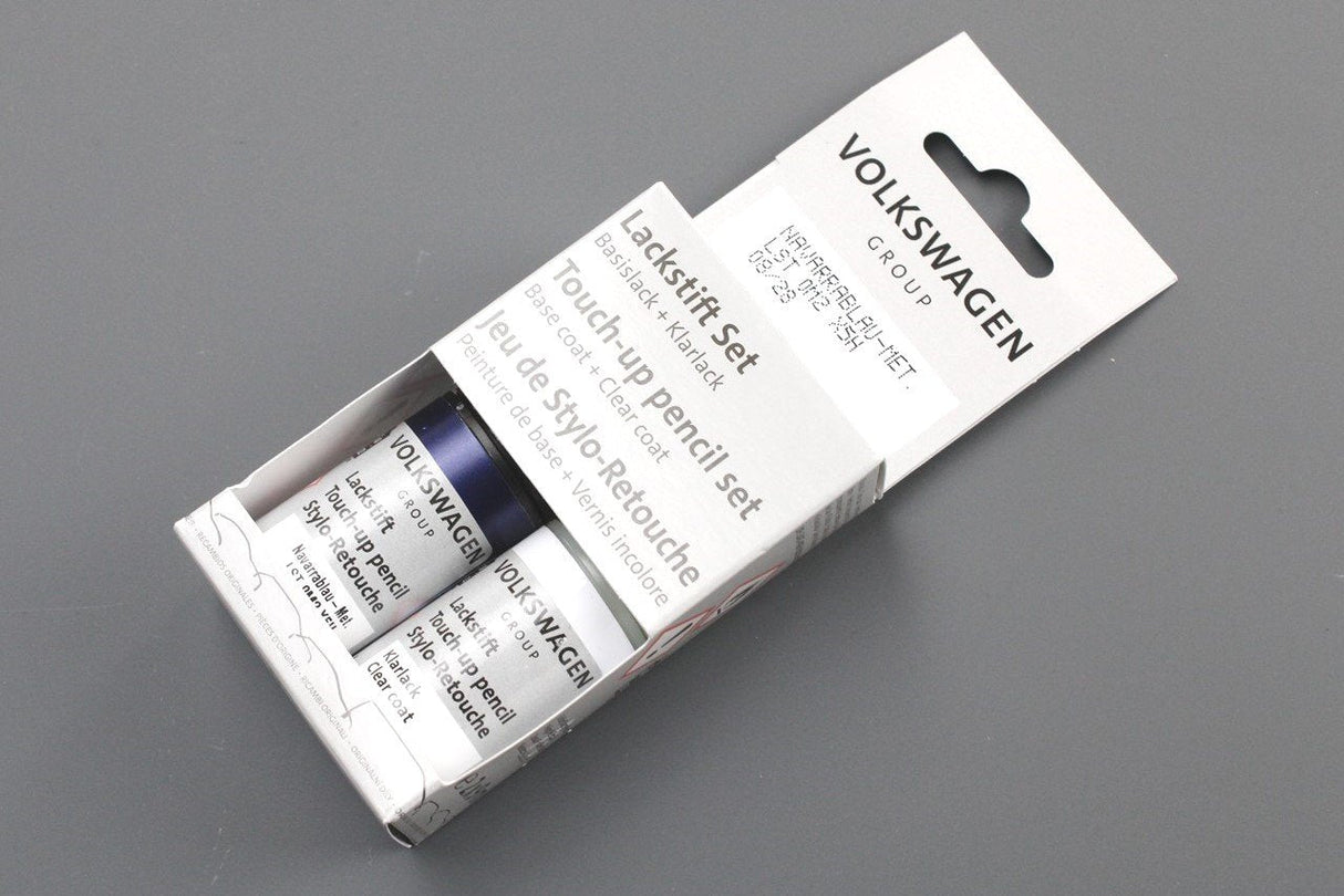 Audi touch up paint pen with clear coat Navarra Blue Metallic LST0M2X5H