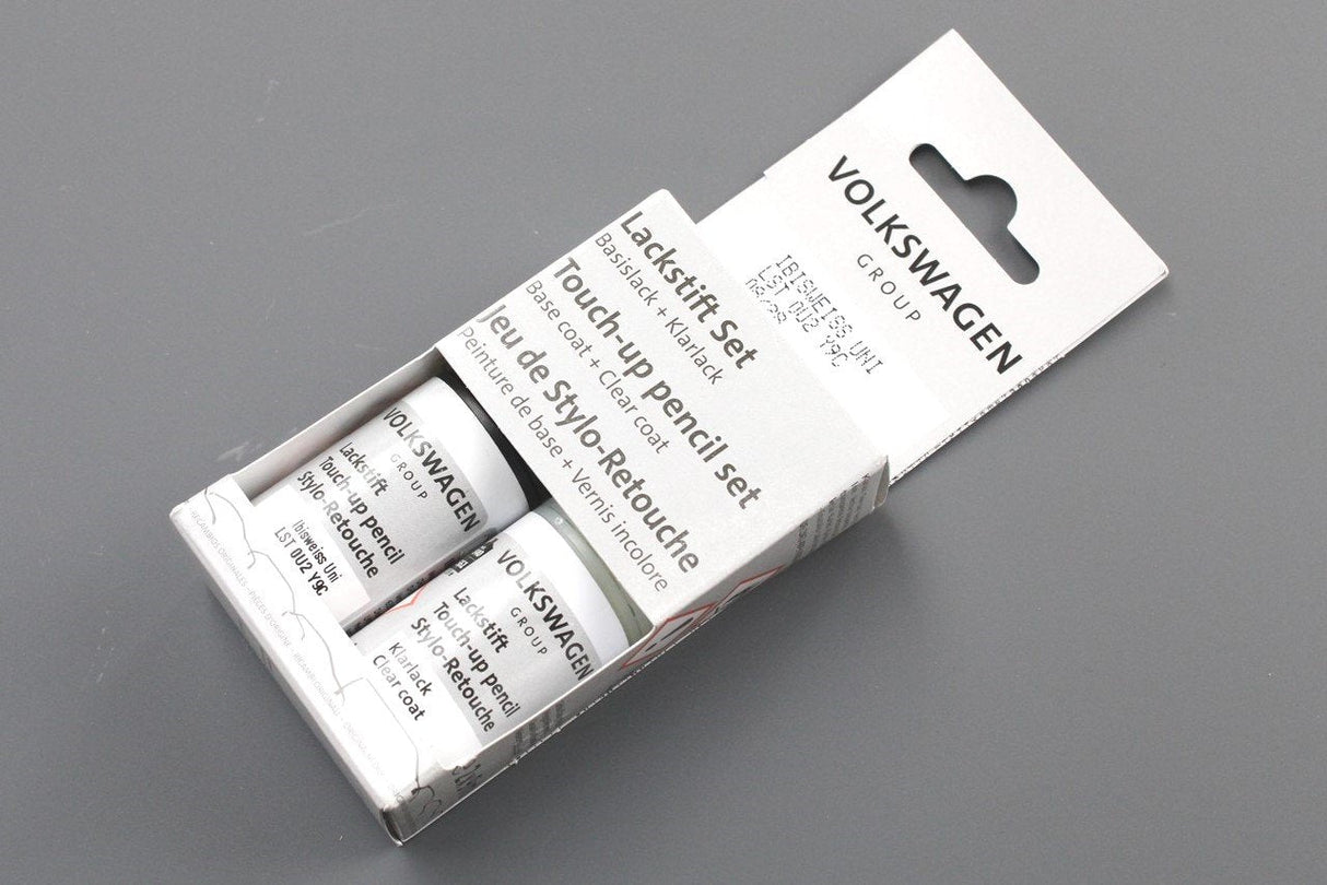 Audi touch up paint pen with clear coat Ibis White LST0U2Y9C