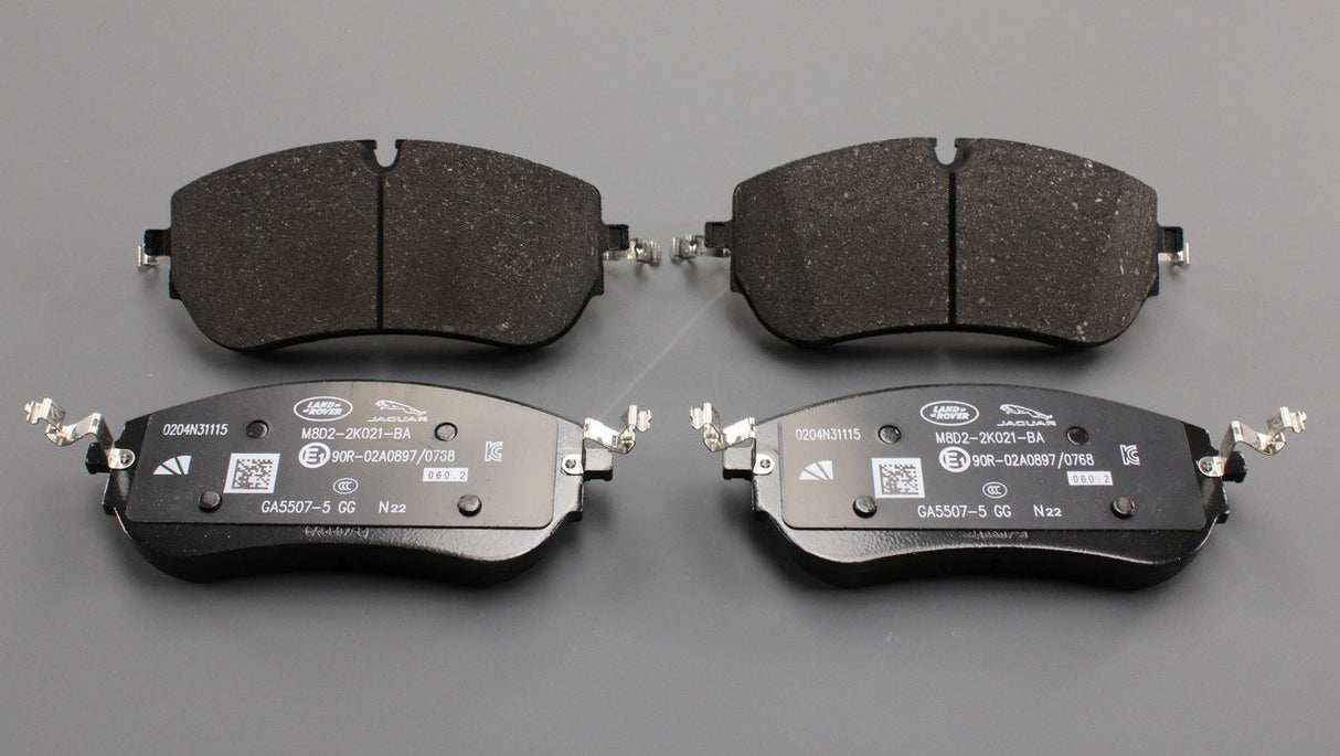 Land Rover Discovery Sport 2015-on brake pads (front) LR140729