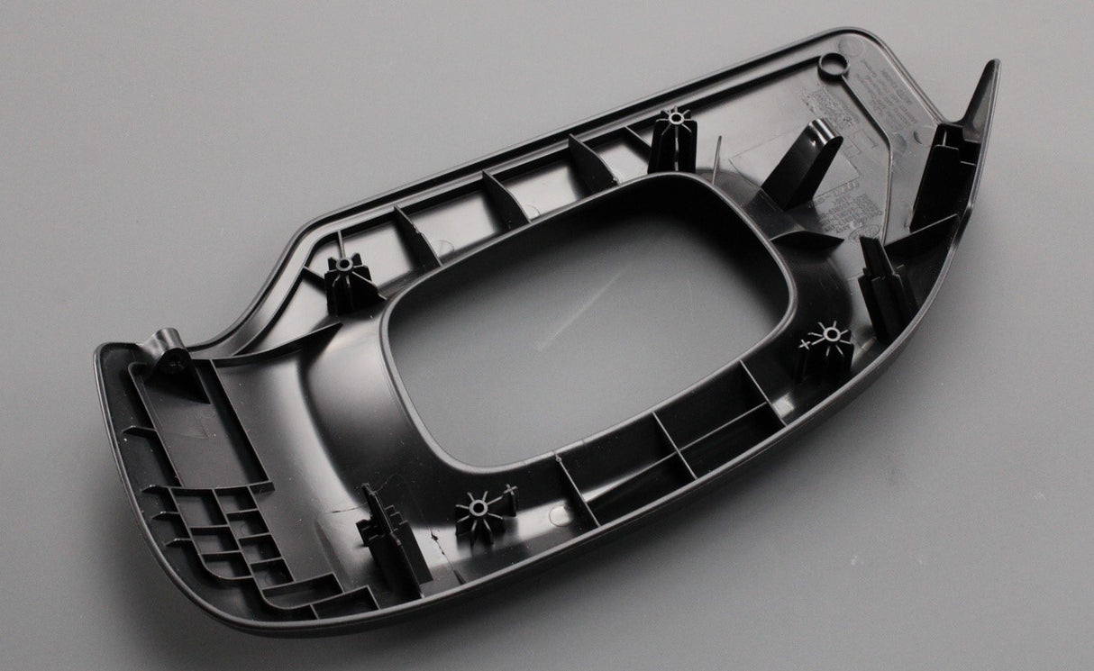 Range Rover Sport 2014-2022 front seat cushion trim (left) LR042212