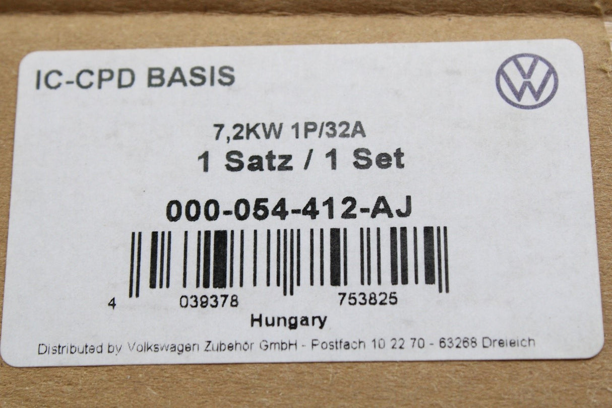 Volkswagen accessory ID. basic travel charger (7.2KW / 32A) 000054412AJ