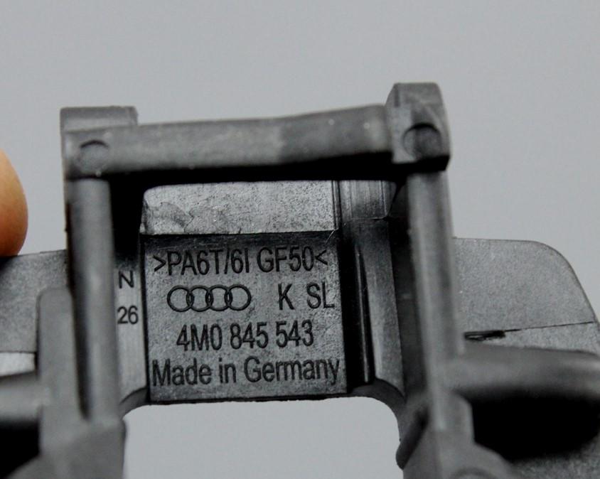 VW Audi Skoda SEAT interior mirror retaining clip 4M0845543