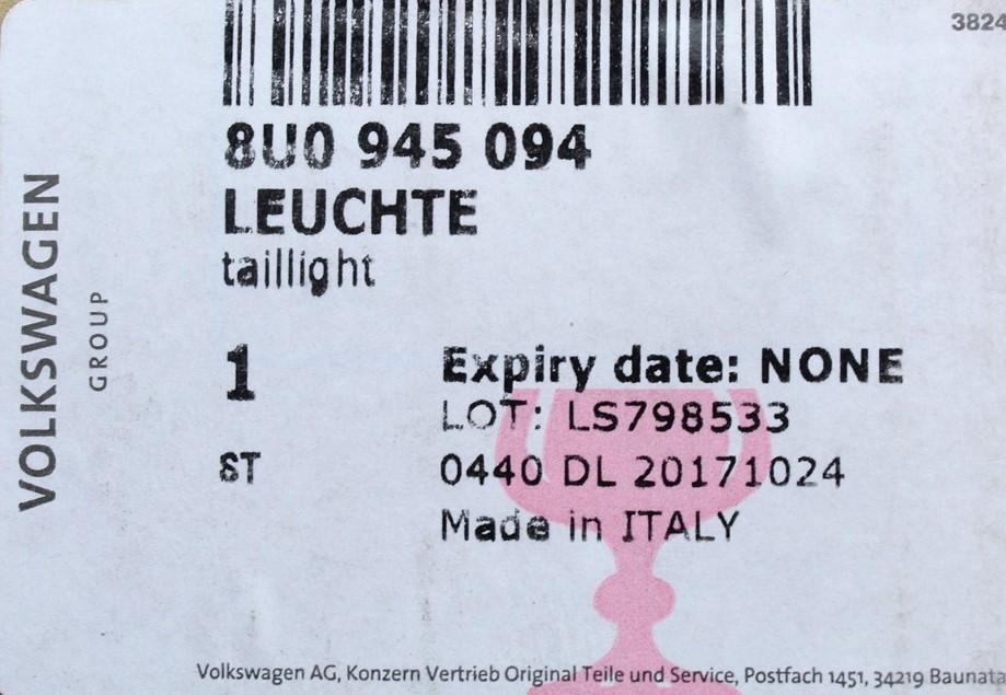 Audi Q3 2012-2018 halogen tail light unit (right rear) 8U0945094