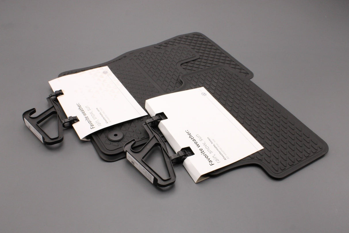 VW Golf MK7-7.5 front & rear floor mats set 5G2061502A / 5G0061512A 82V