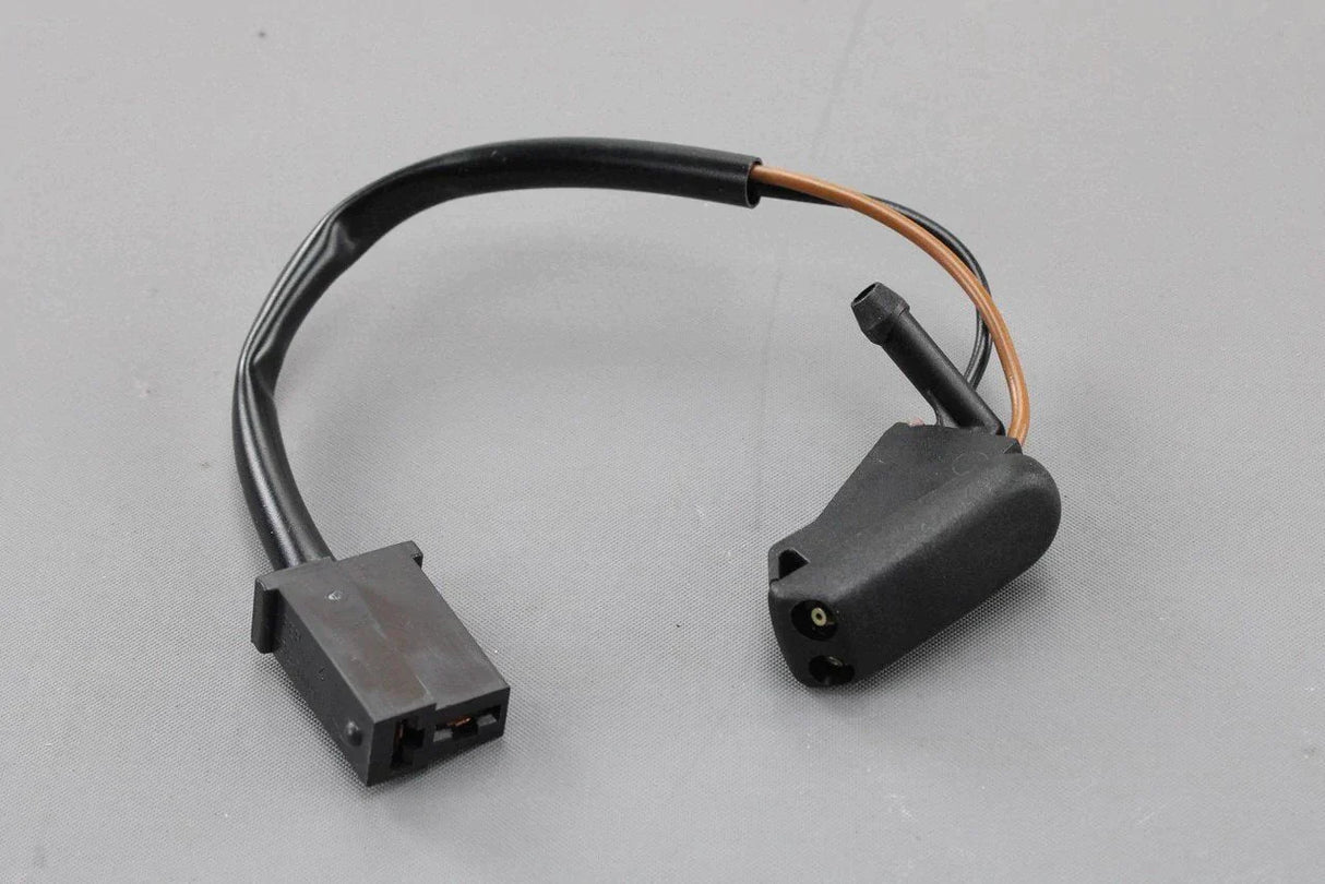 VW T4 Golf MK2 MK3 Corrado windscreen washer jet (heated) 191955986A