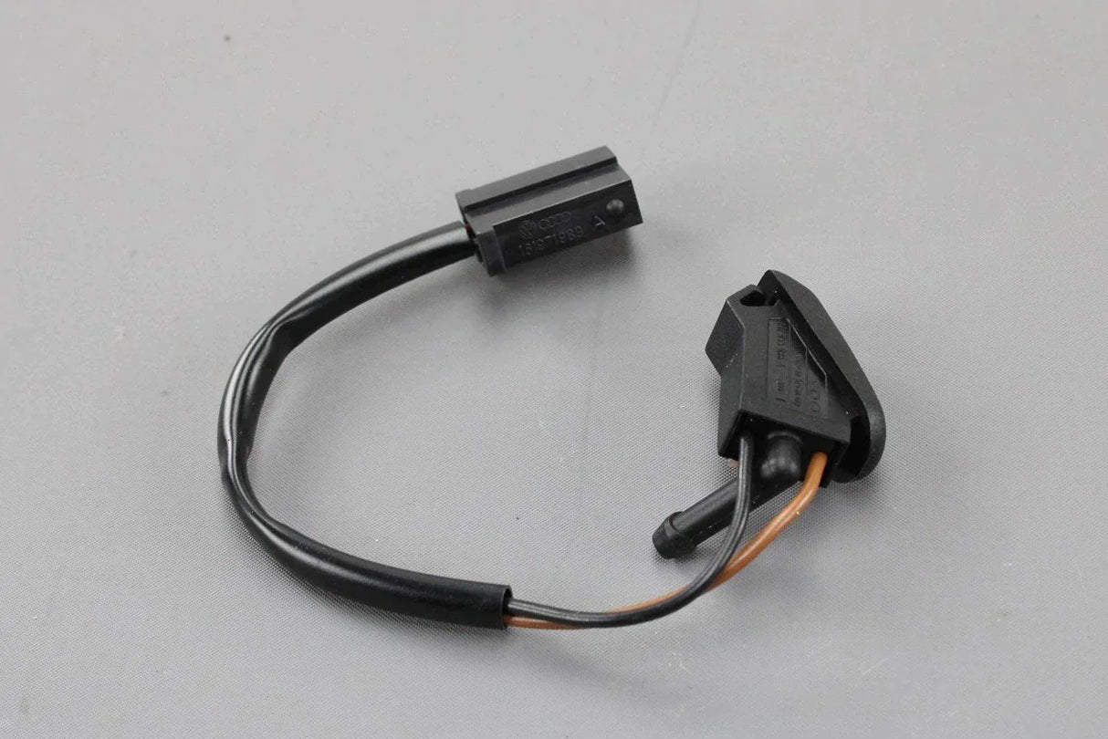 VW T4 Golf MK2 MK3 Corrado windscreen washer jet (heated) 191955986A