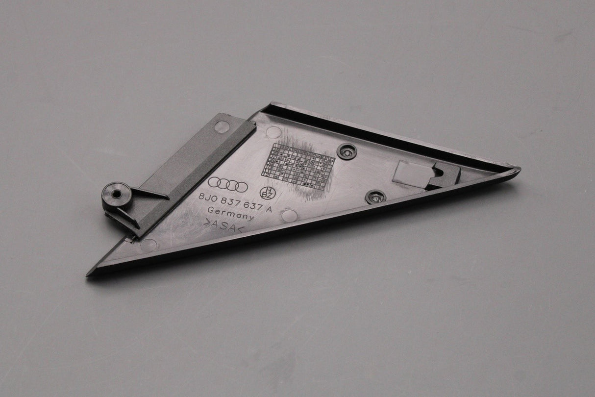 Audi TT TTS TTRS 2007-2014 exterior door trim (left) 8J0837637A