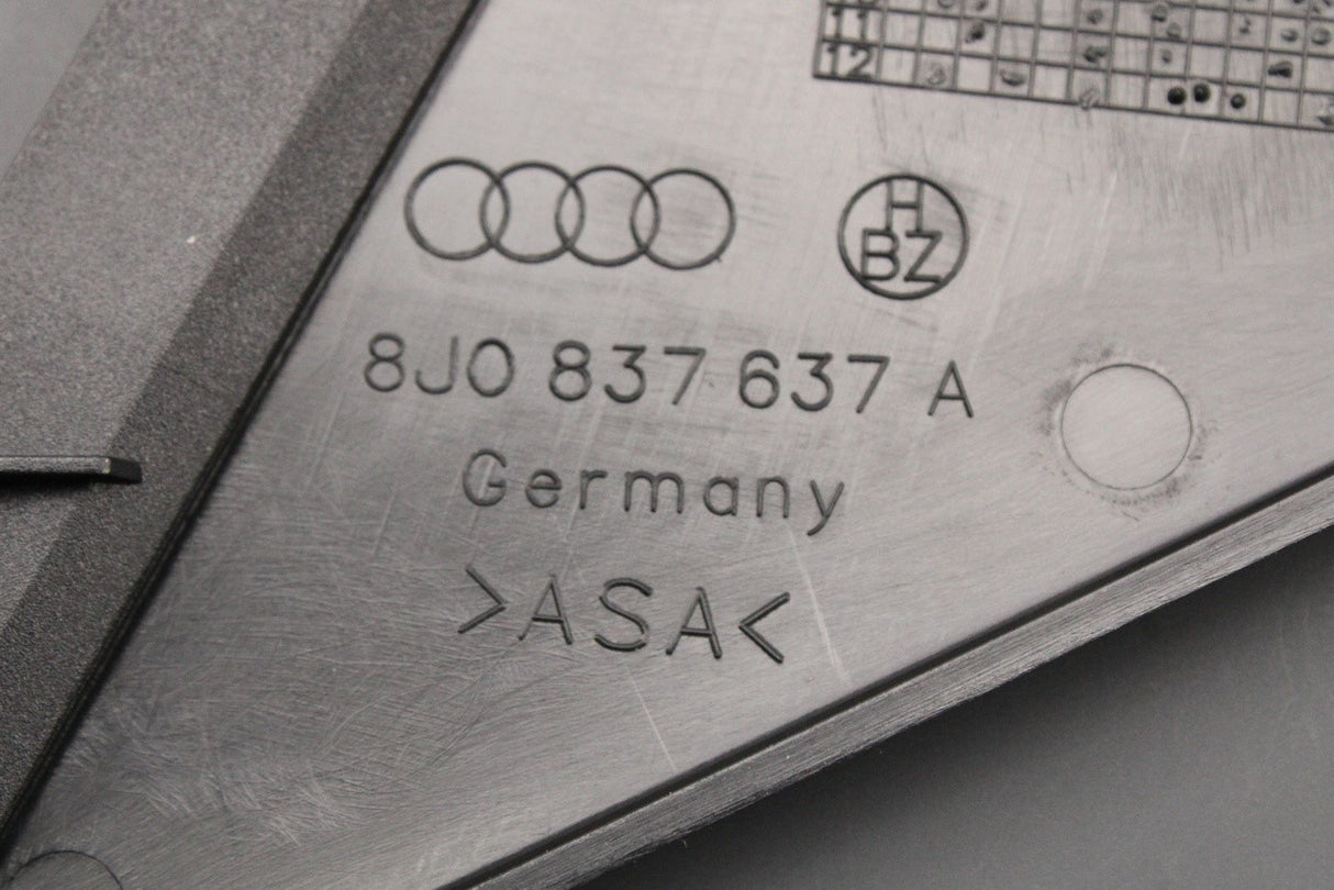 Audi TT TTS TTRS 2007-2014 exterior door trim (left) 8J0837637A