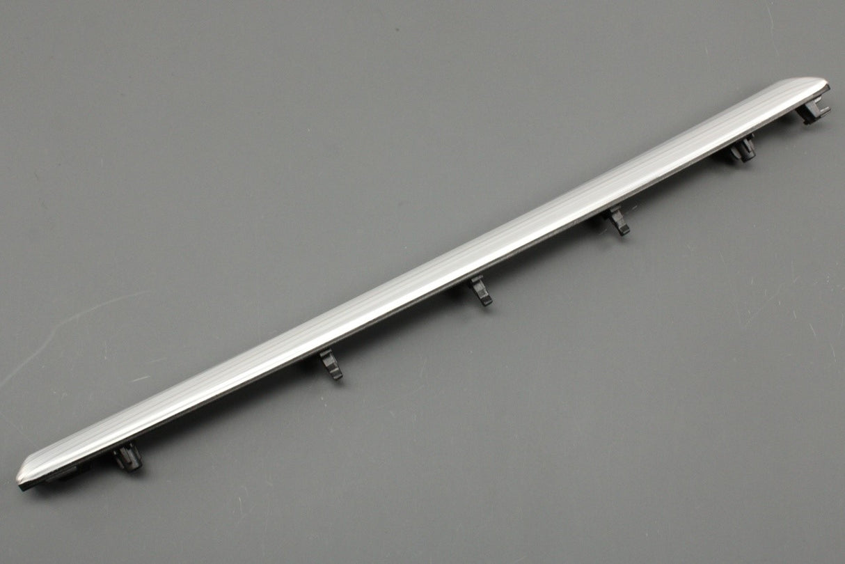 Audi A3 2013-2020 interior door trim insert (front right) 8V3867410A RI2