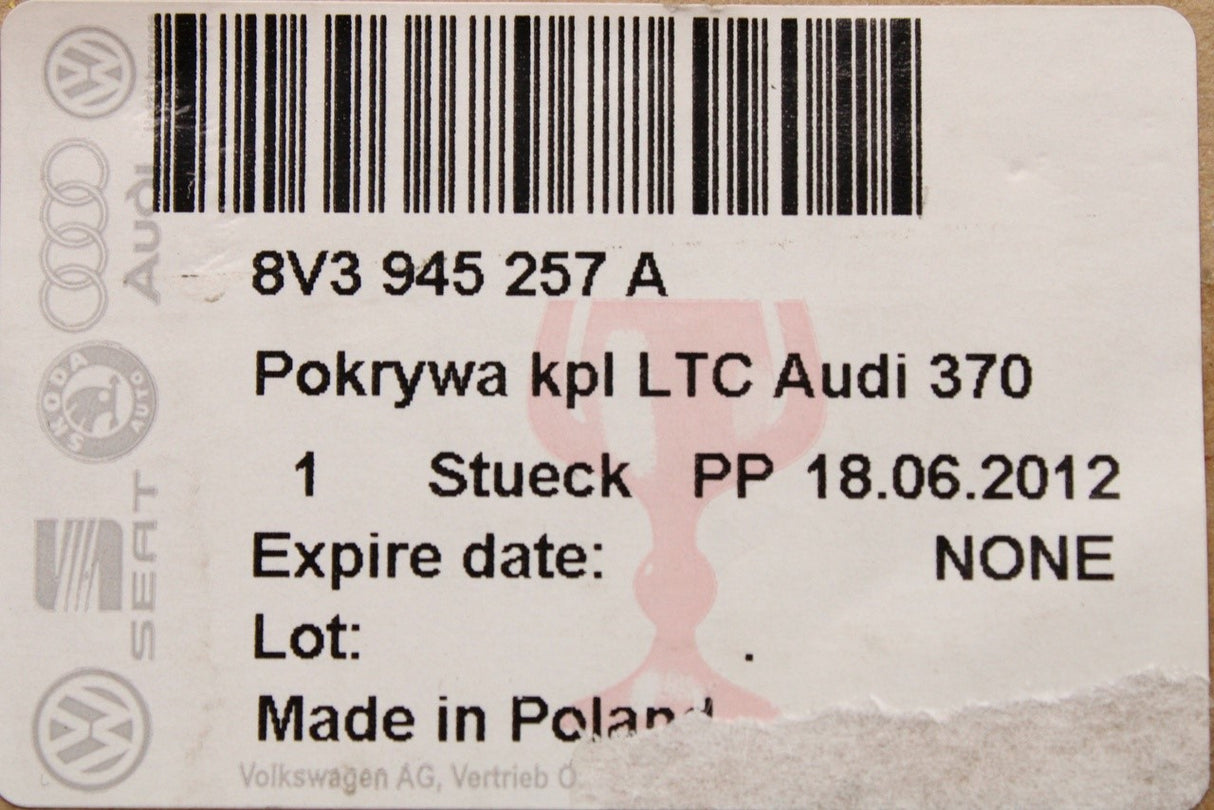 Audi A3 2013-16 3-door rear light bulb holder (left, inner) 8V3945257A