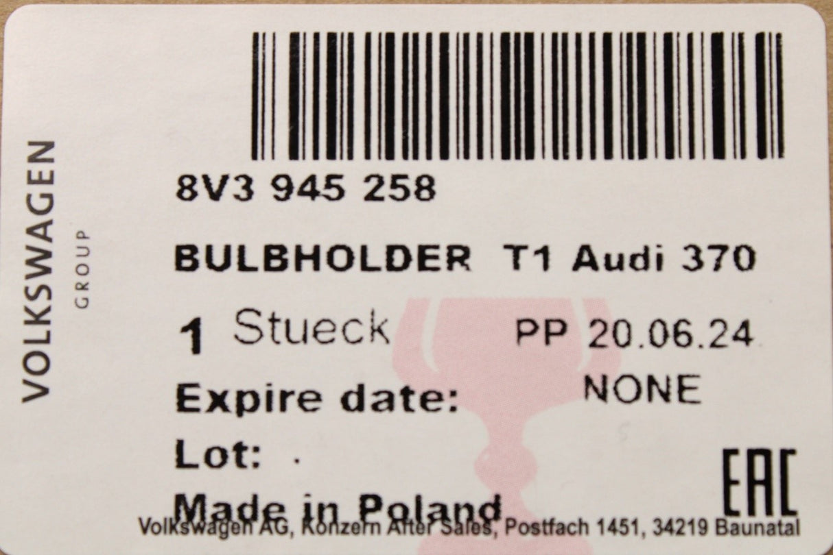 Audi A3 2013-16 3-door rear light bulb holder (right, outer) 8V3945258