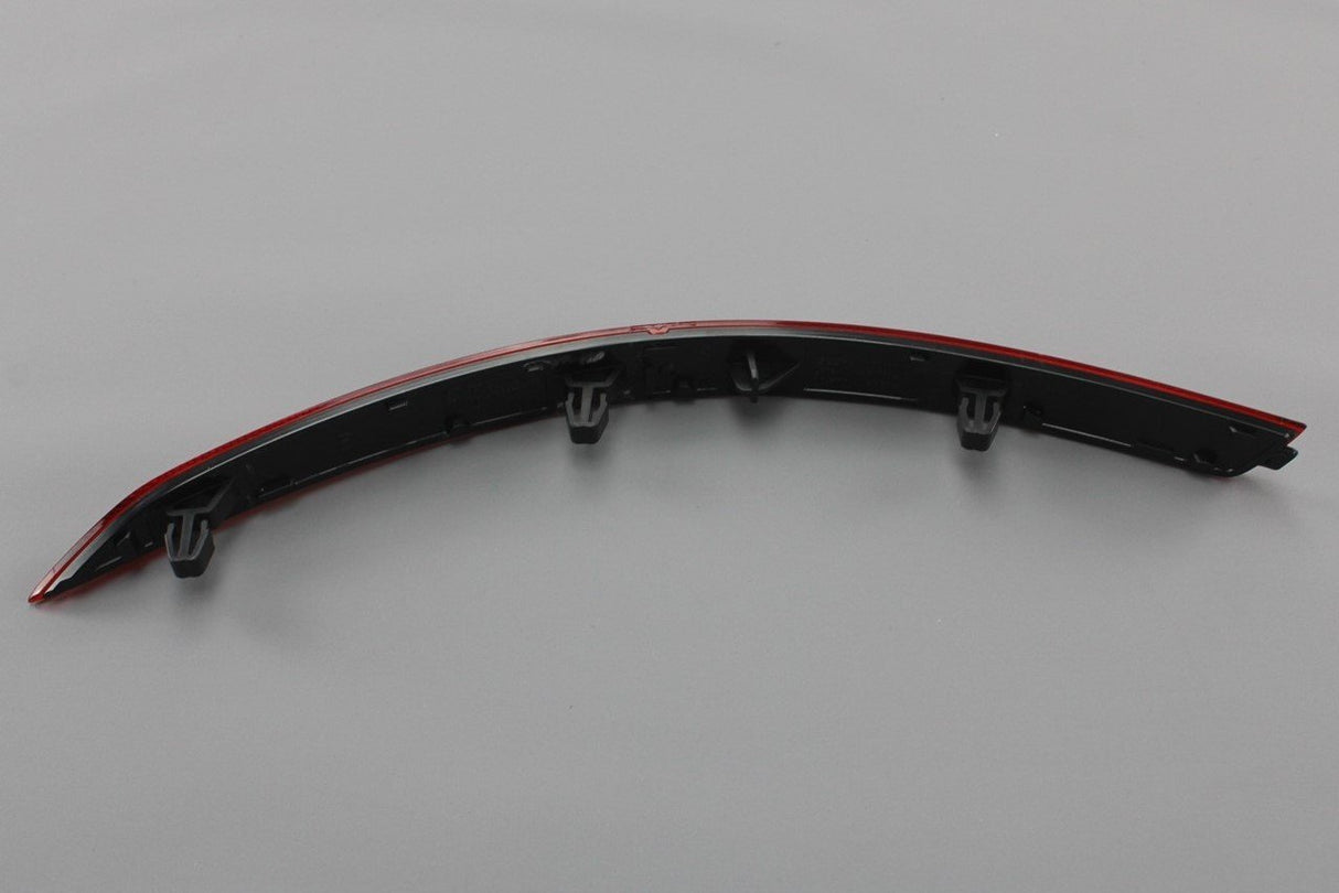 Skoda Octavia 2013-on Rear bumper reflector (right) 5E5945106A