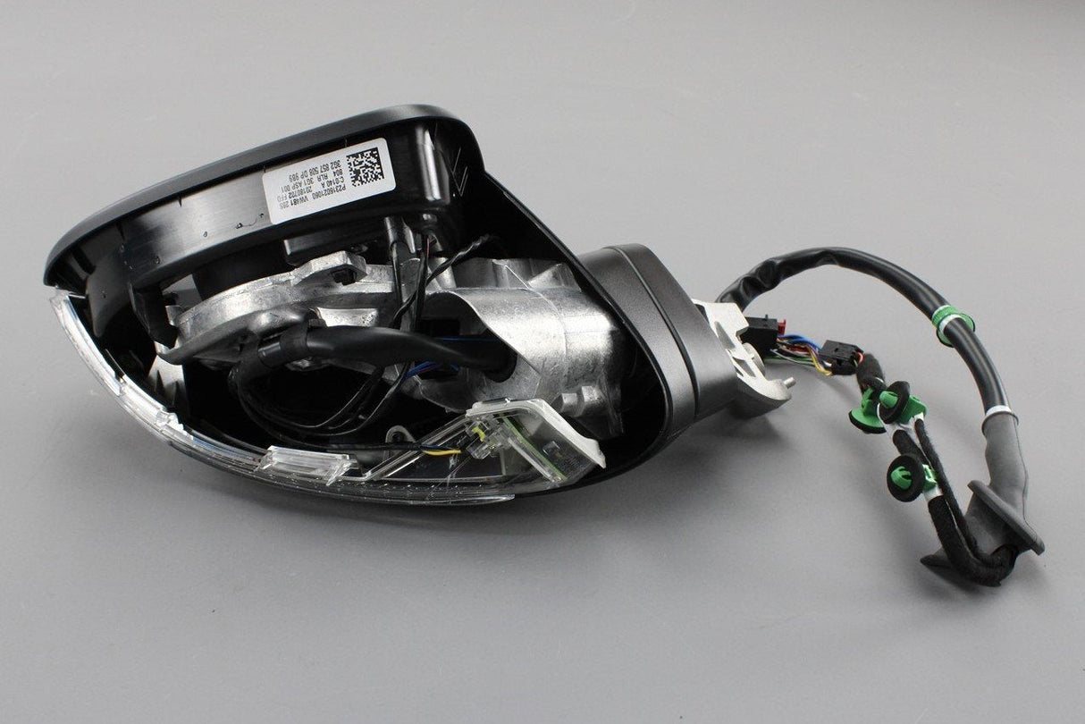 VW Passat B8 2015-on right wing mirror housing RHD 3G2857508DP 9B9