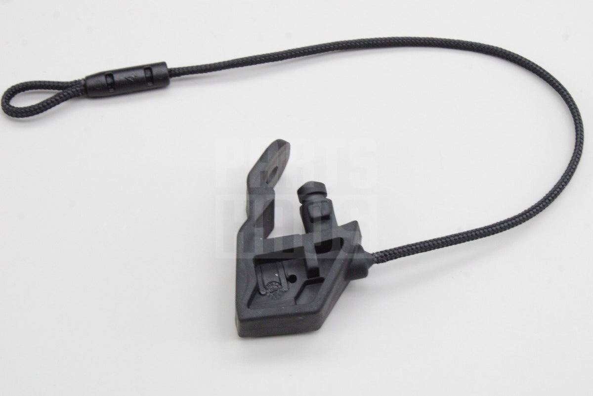 Audi Q4 e-tron sportback 2022-on parcel shelf strap (left) 89E867667