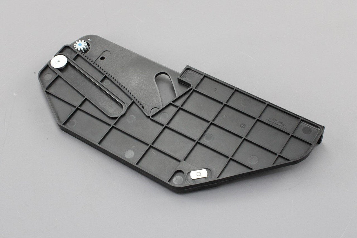 VW California T5 T6 roof storage bin opening mechanism (right) 7H7068818