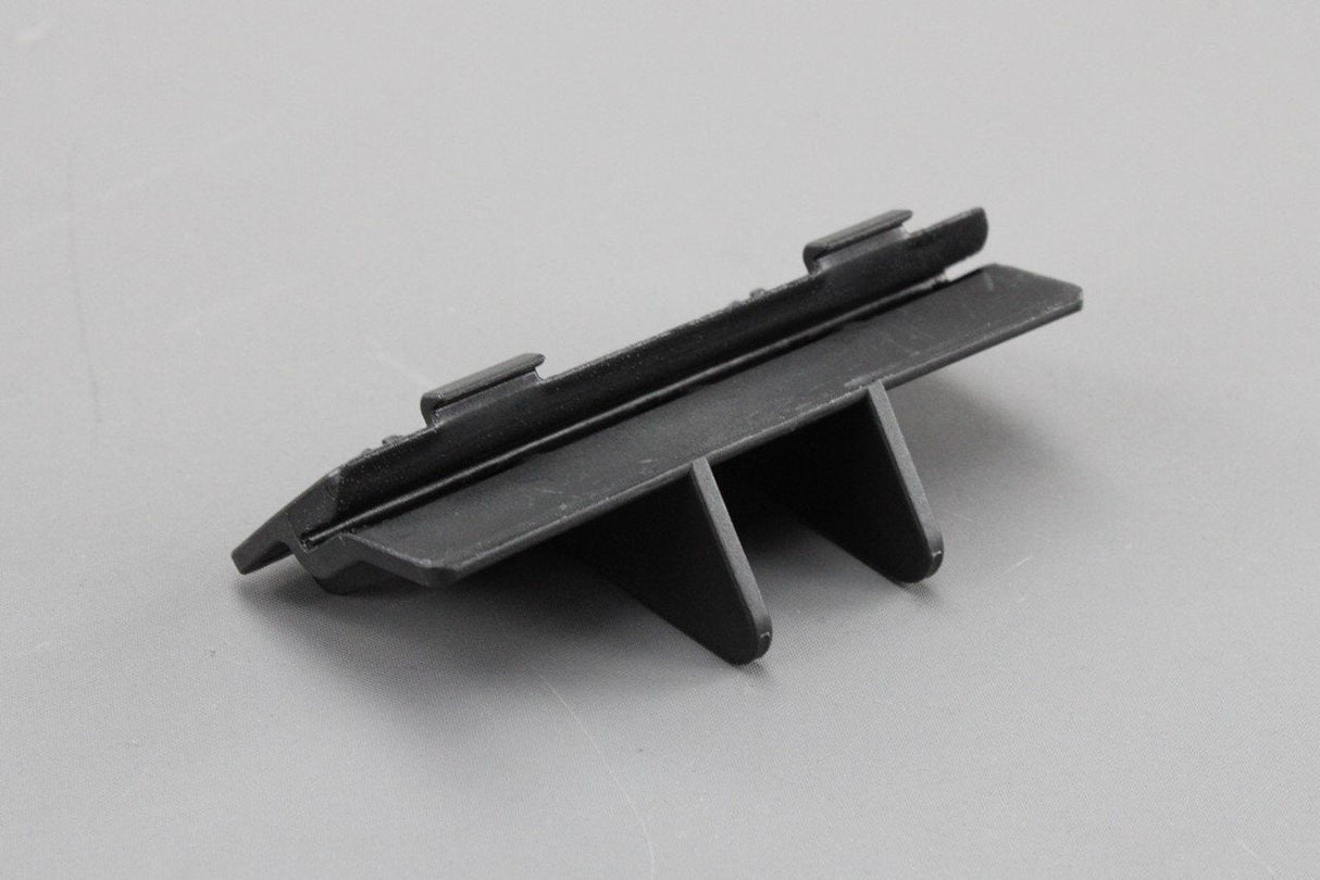 VW Transporter T5 2003- bench seat shelf clip (rear,inner) 7H0881293A
