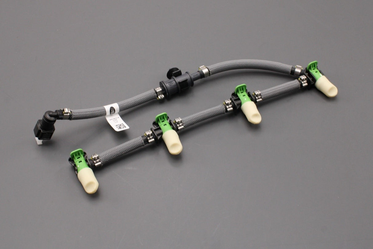 Jaguar XE XF F-Pace 2015-on 2.0L diesel leak off fuel pipe JDE40928