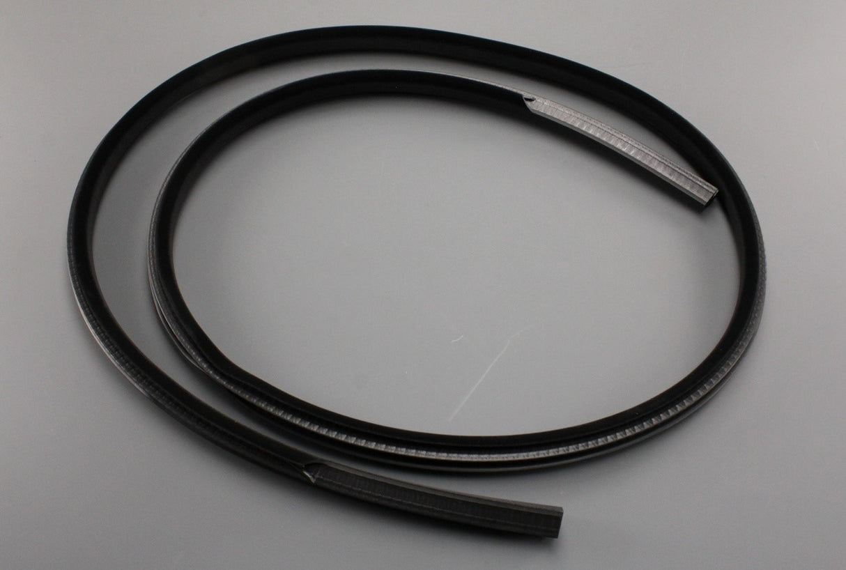 Range Rover 2013-2022 door seal (rear) LR067427