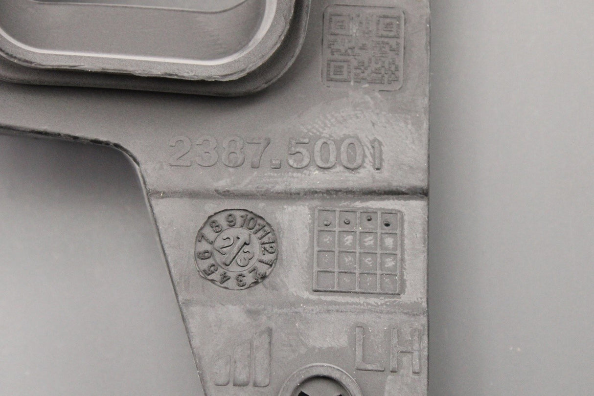 Range Rover Sport 2023-on wing mirror housing gasket (left) LR181867