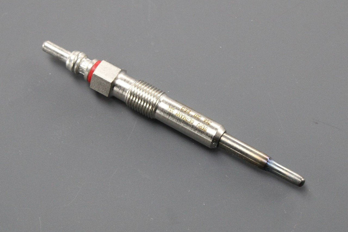 VW Caddy Golf Audi A3 Skoda Superb SEAT 1.9 2.0 TDI glow plug N10591602