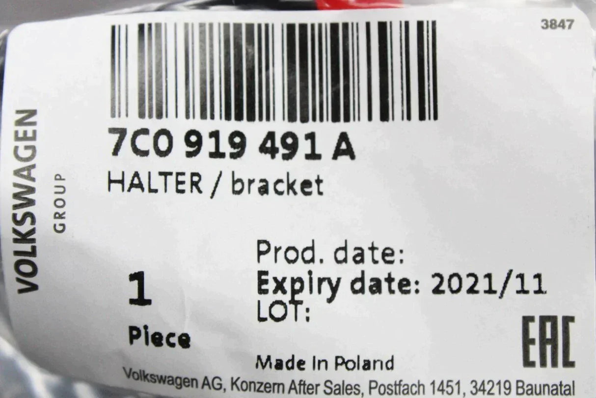 VW Crafter 2017- Rear centre parking sensor bracket 7C0919491A