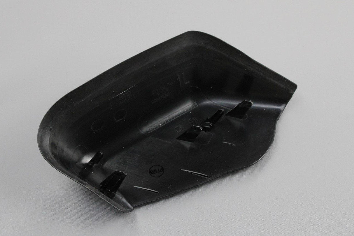 Audi e-tron 2019-on rear light unit side trim (left) 4KE945255A
