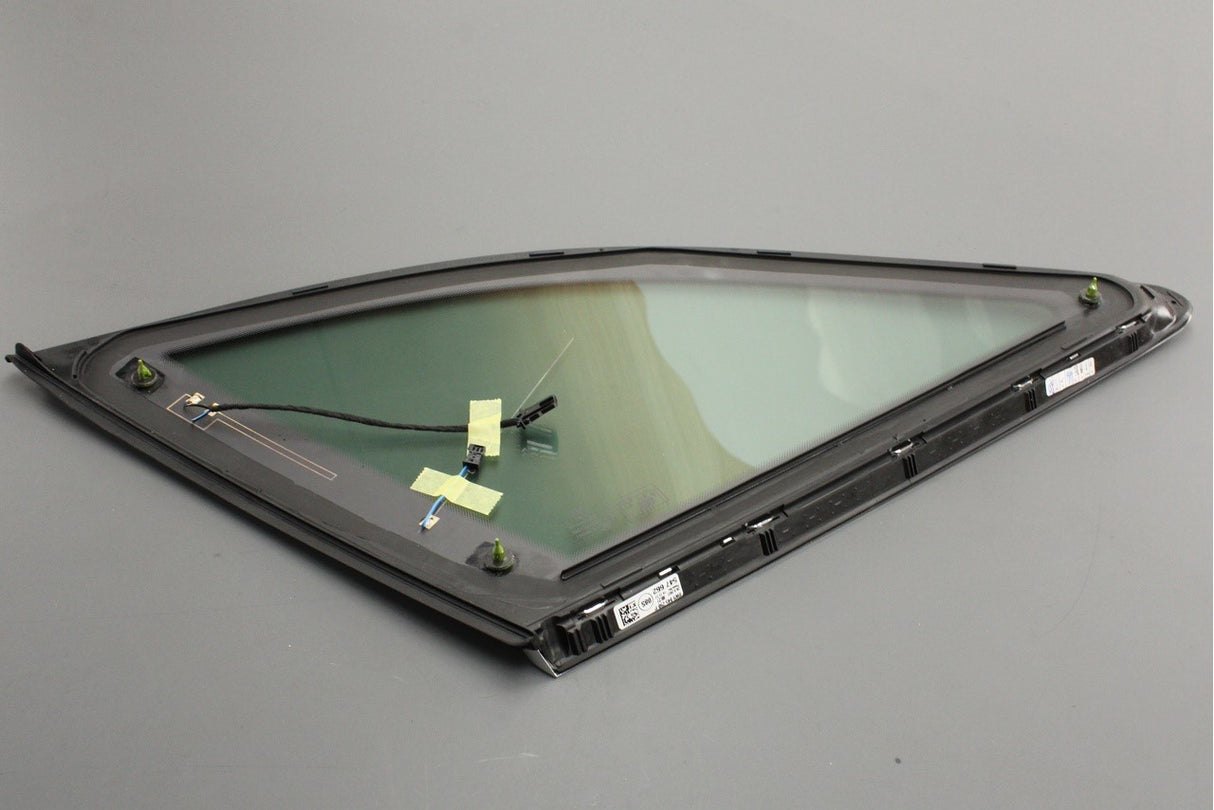 Audi A4 S4 RS4 Avant 2016-on rear quarter window (right) 8W9845298P NVB
