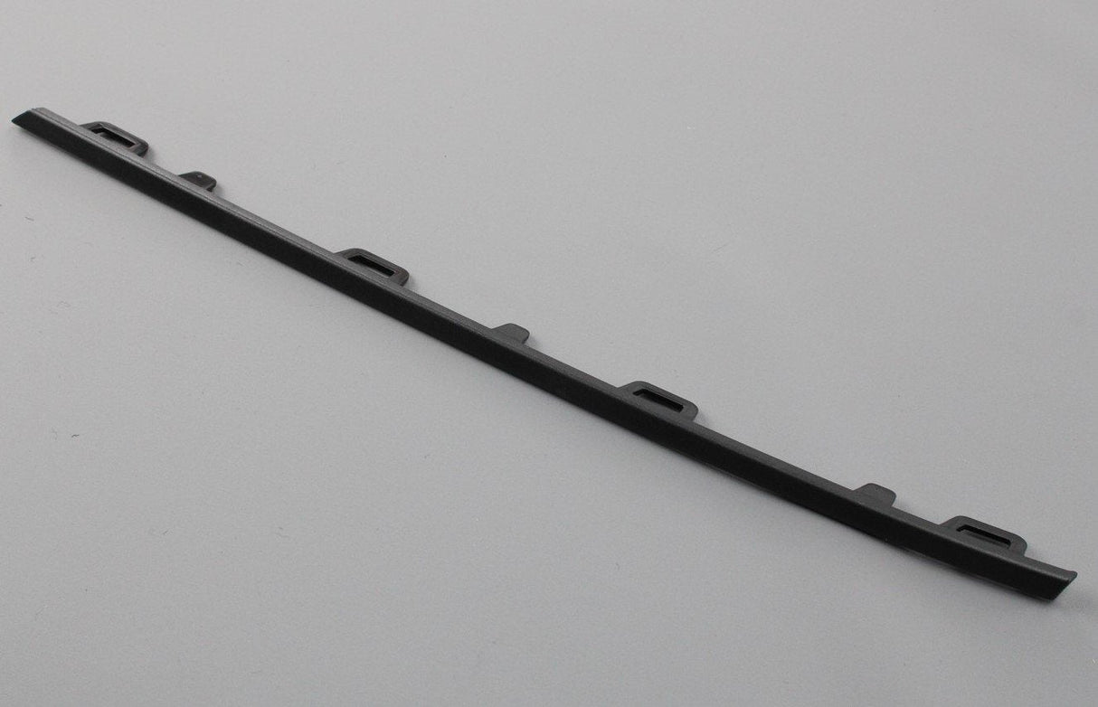 VW Amarok 2013-2021 front grille trim strip (lower right) 2HH853766A 9B9