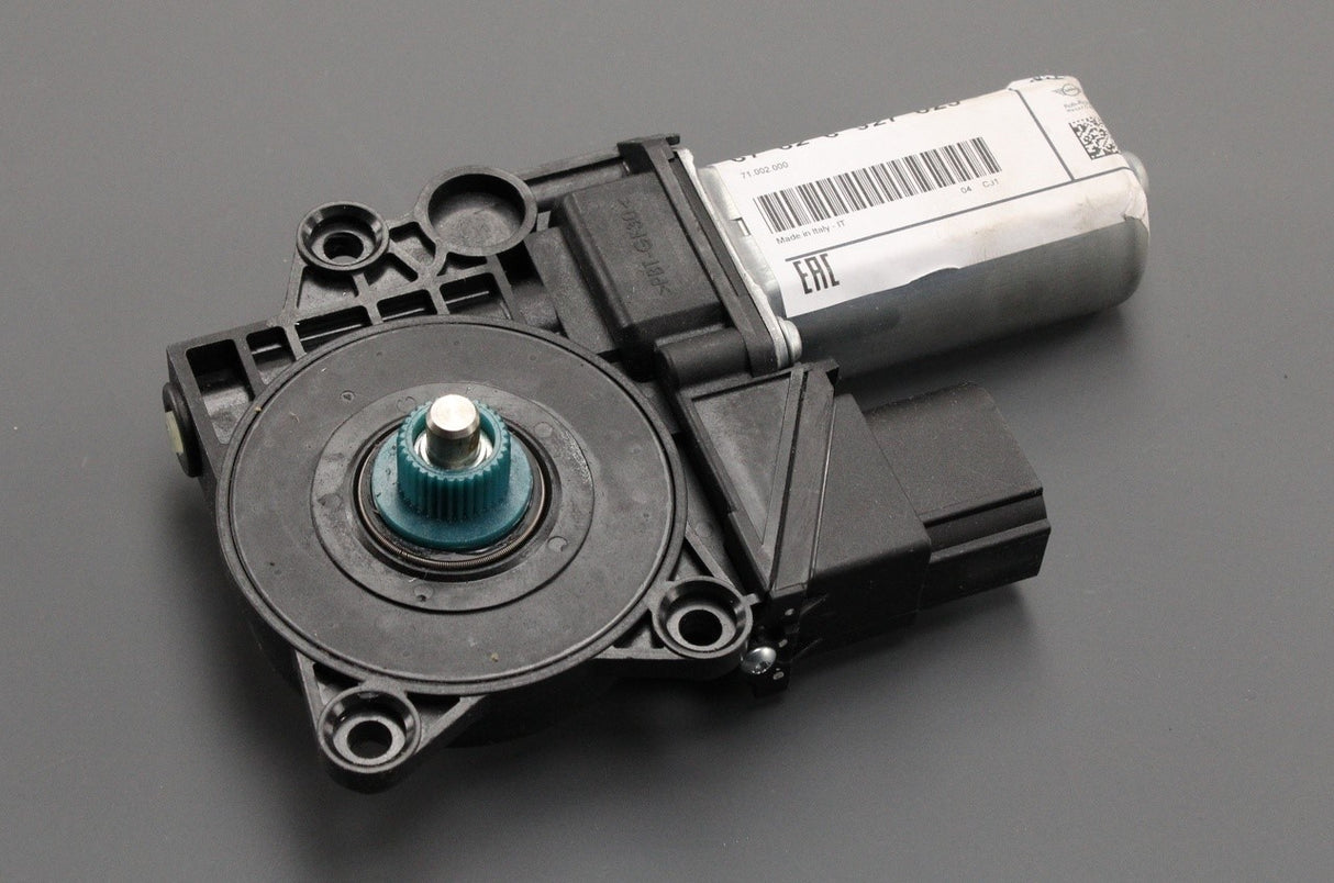 BMW E87 E90 E91 rear electric window motor (left) 67626927025