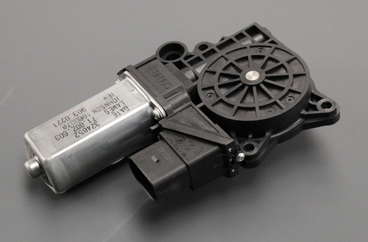 BMW E87 E90 E91 rear electric window motor (left) 67626927025