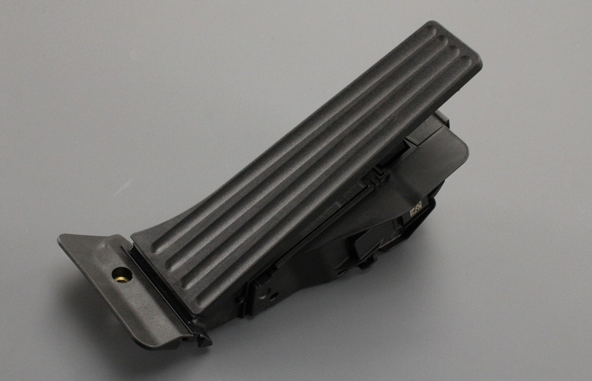 BMW accelerator pedal 35406889822