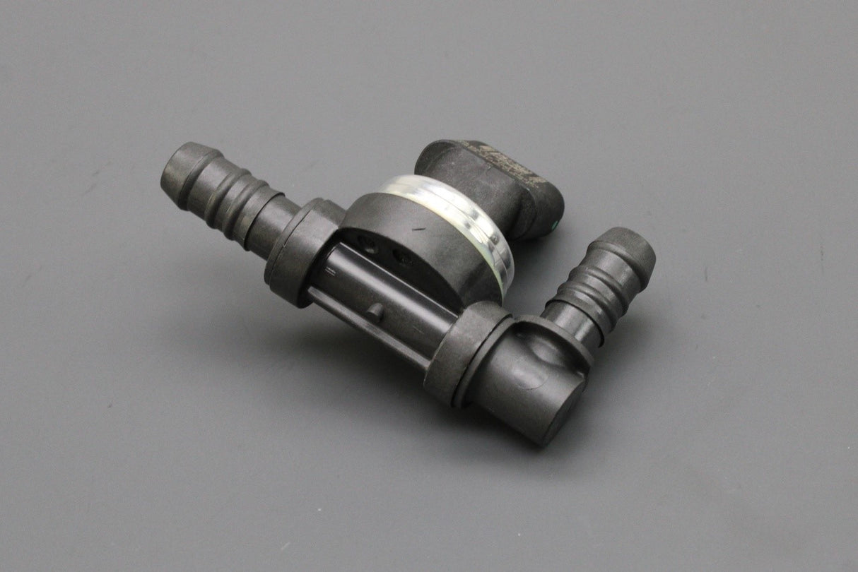VW Golf MK7 MK7.5 Audi A3 Skoda 2.0 TDI fuel pressure sensor 04B906054D