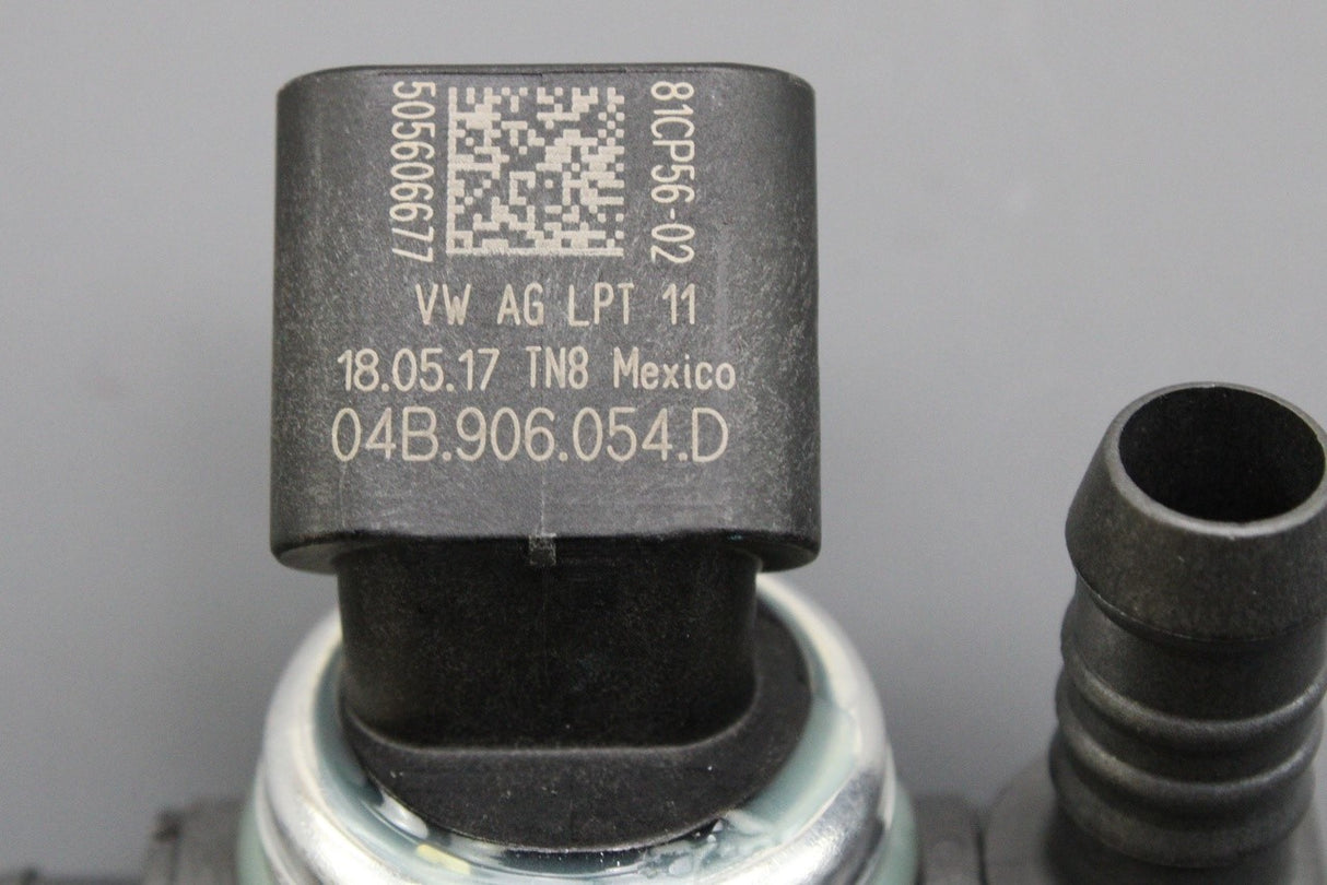 VW Golf MK7 MK7.5 Audi A3 Skoda 2.0 TDI fuel pressure sensor 04B906054D
