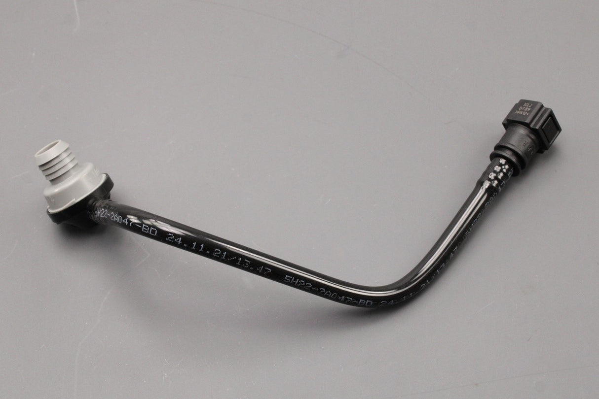 Land Rover Discovery 4 2010-2016 brake servo vacuum hose LR051575