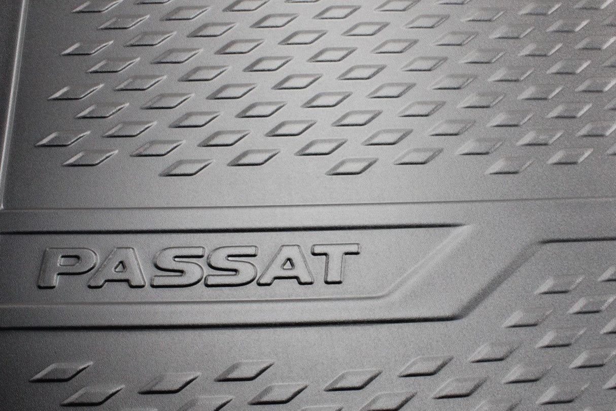 VW Passat B8 Saloon 2015-on plastic boot liner tray 3G5061161