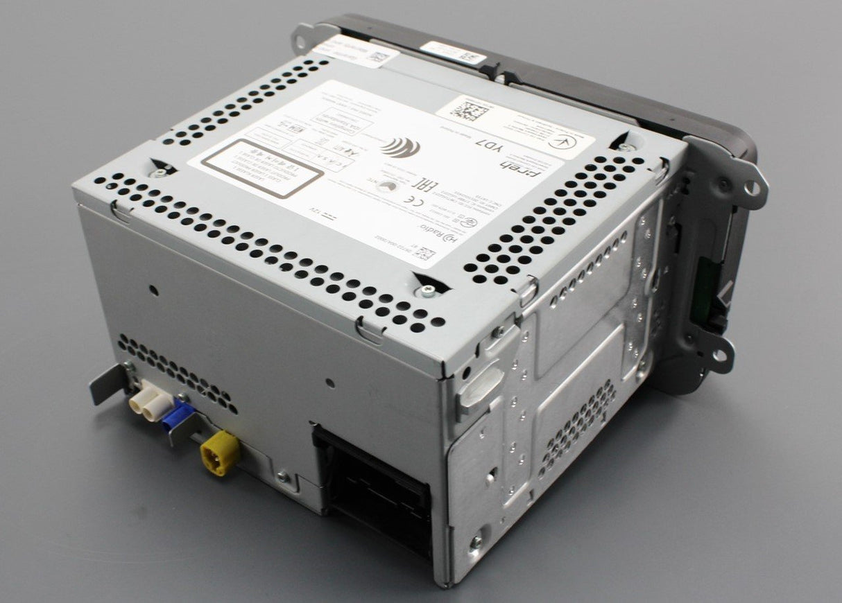 Skoda Yeti 2014-2018 navigation head unit 5L0035680 IZY