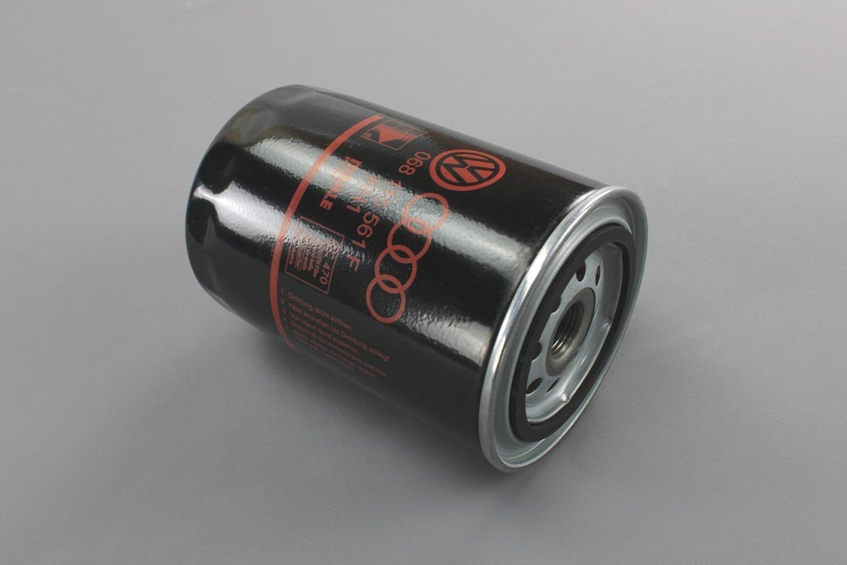 VW Passat Audi A4 A6 Skoda SEAT 1997-2014 1.8T oil filter 068115561F