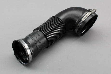 Audi Q5 2017-on 2.0 TFSI engine air intake hose 06L129629B