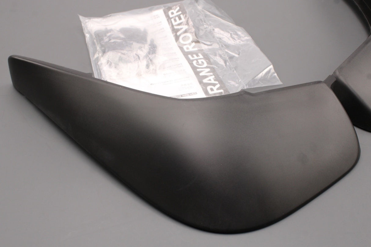 Range Rover L405 2013-22 accessory mud flaps kit (rear) VPLGP0110
