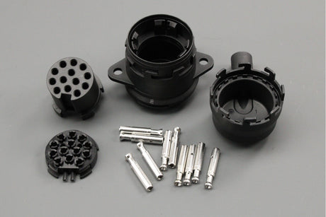 VW Audi Skoda SEAT 2011-on 13-pin trailer socket housing 5N0945505A