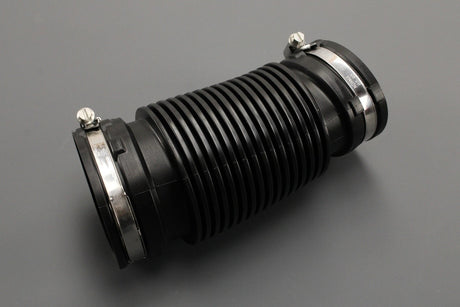 Land Rover Discovery 5 Range Rover air intake pipe (right) LR127895