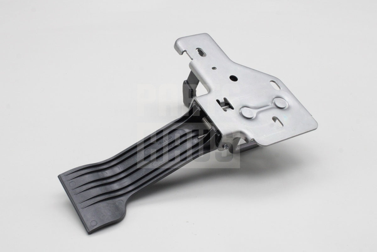 VW Transporter T6.1 Multivan 2020-2024 bonnet catch hook 7E0823480F