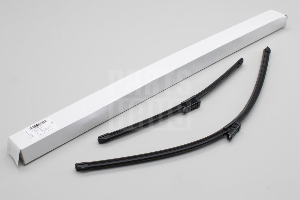 VW Passat B9 Skoda Superb 2024-on RHD front wiper blades set 3J2998002