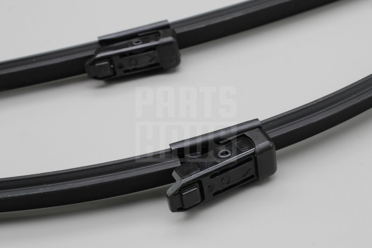 VW Passat B9 Skoda Superb 2024-on RHD front wiper blades set 3J2998002