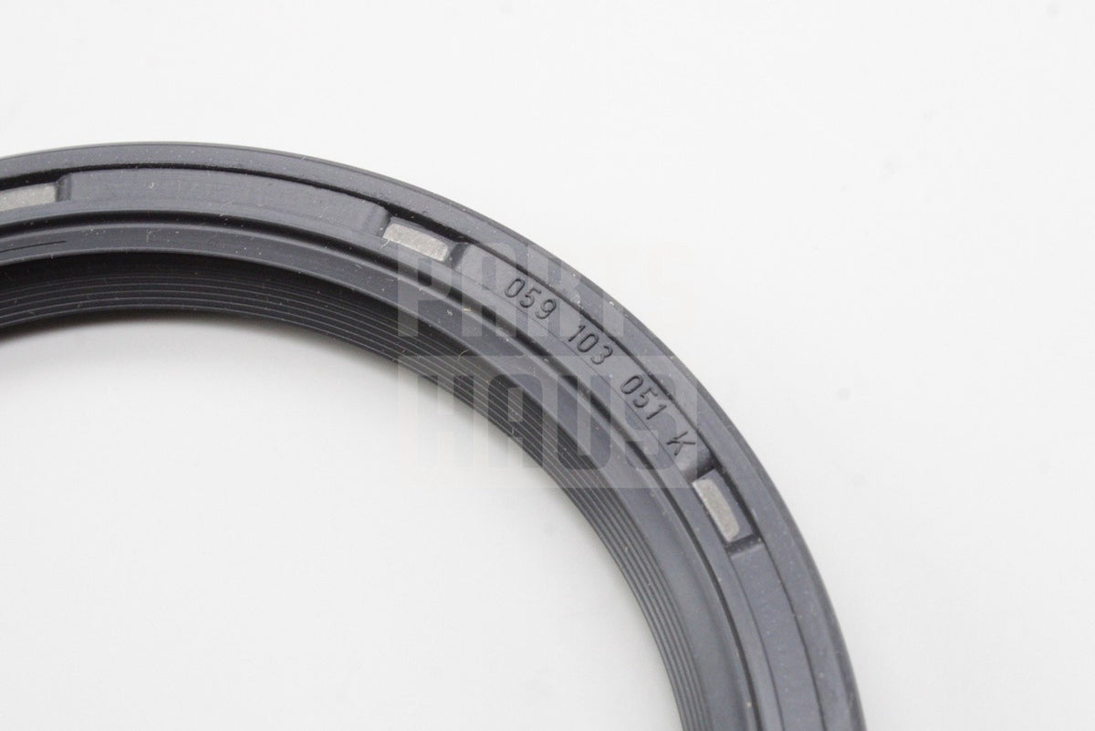 VW Golf Passat Beetle Jetta Audi A5 S5 oil seal (85x105x8mm) 059103051K