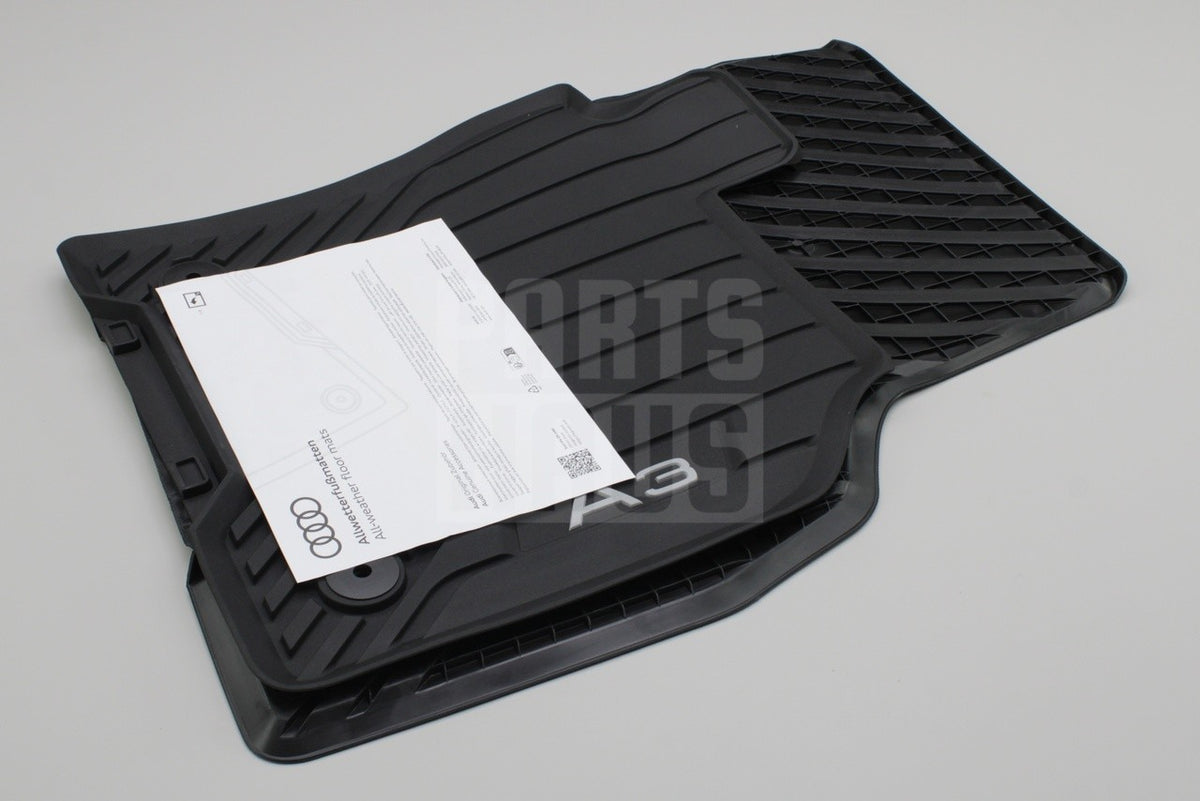 Audi A3 RS3 20-on Front RHD all weather rubber floor mats 8Y2061501 041