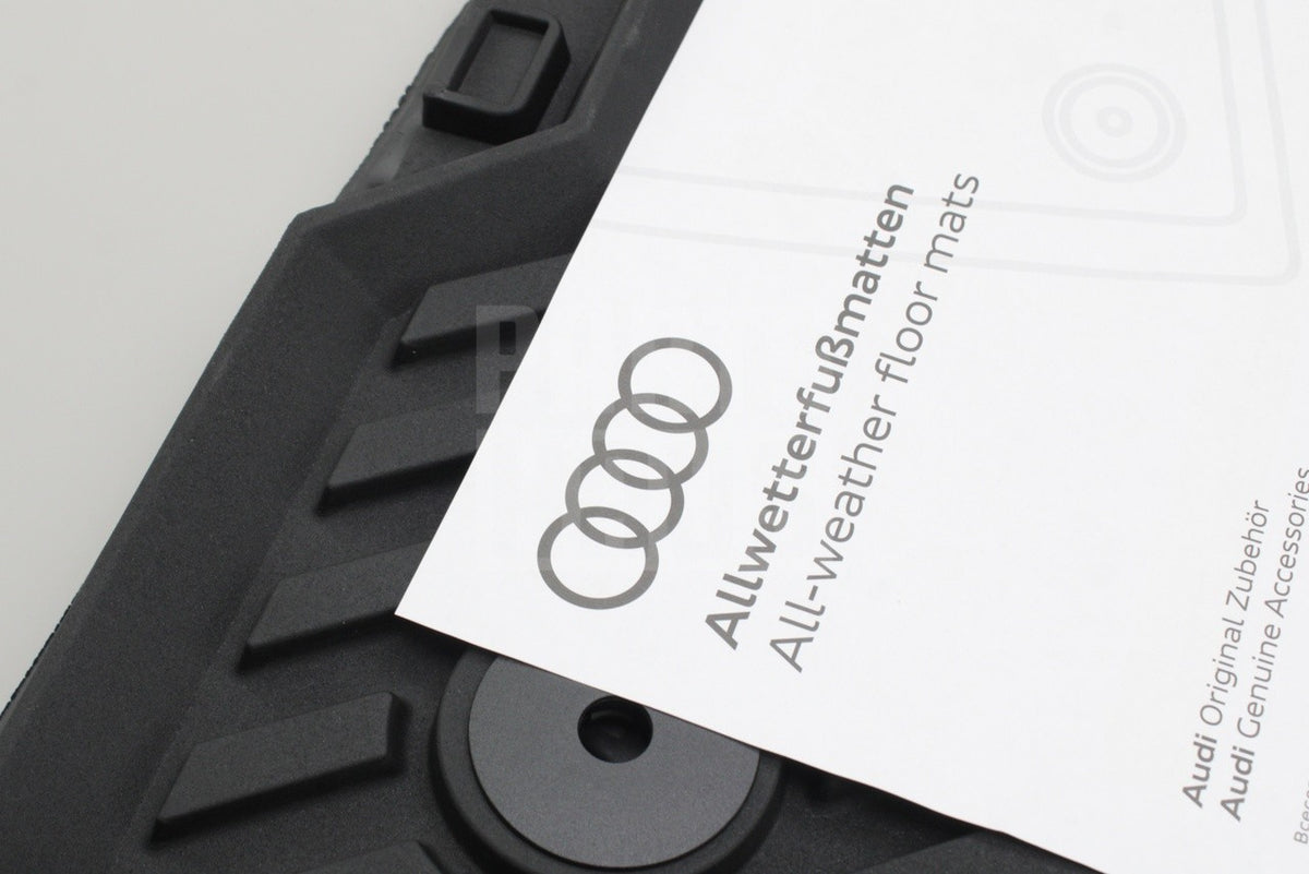 Audi A3 RS3 20-on Front RHD all weather rubber floor mats 8Y2061501 041