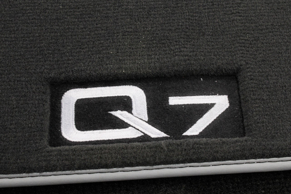 Audi Q7 2007-2015 RHD carpet floor mats (front) 4L2061275PA MNO