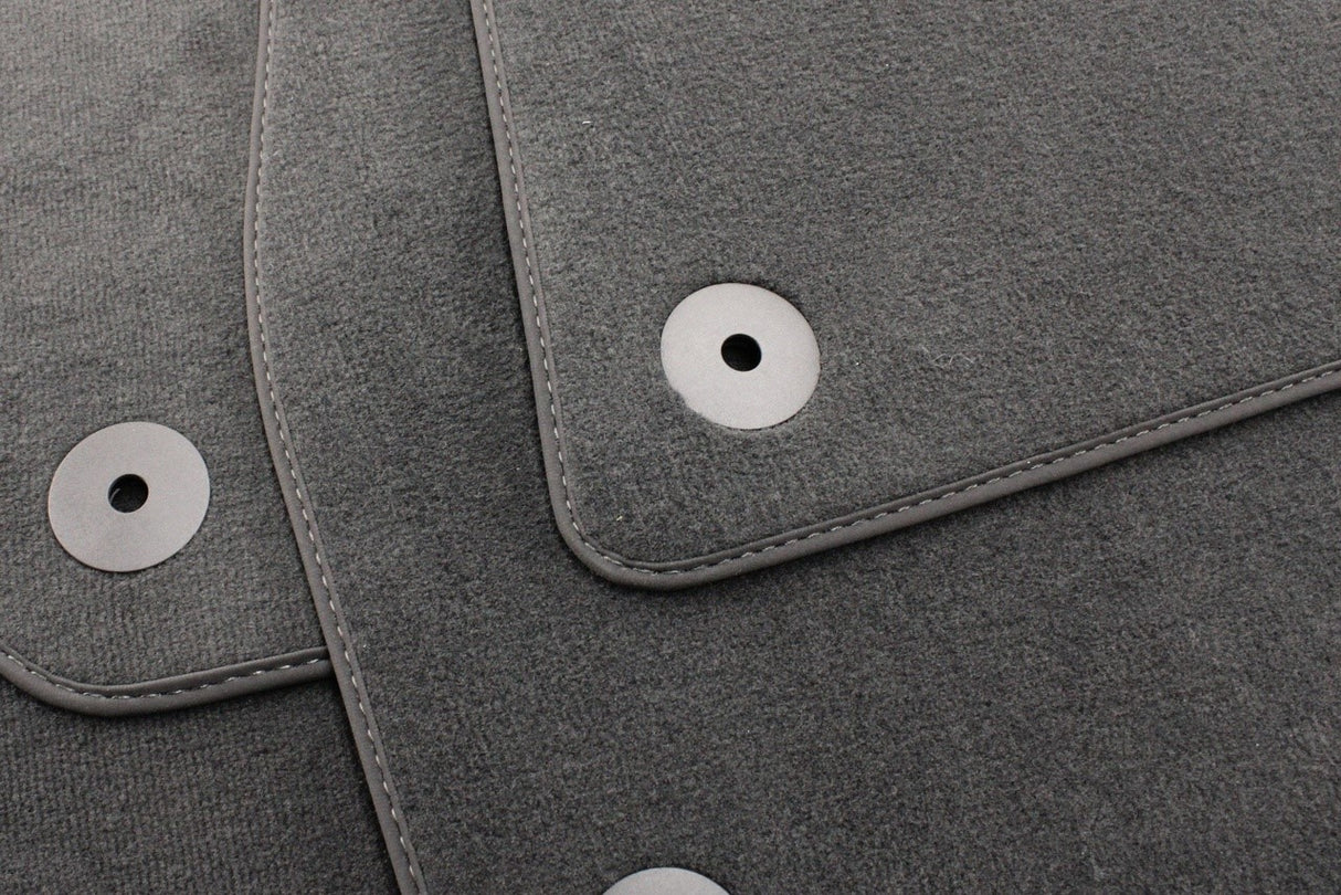 Audi e-tron 2019-on RHD carpet floor mats (front) 4KR863691 QA5